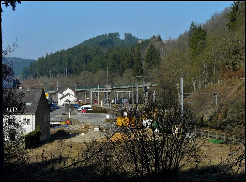 Aussicht auf den Bahnhof von Clervaux am 04.03.2011. (Hans)