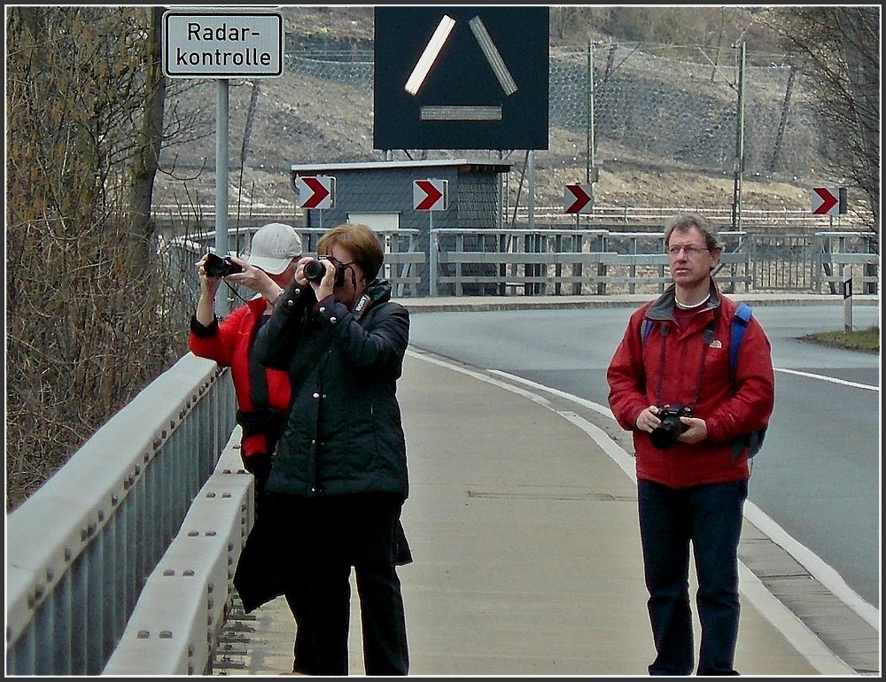 Radarkontrolle am Rhein. 19.03.10 (Hans)