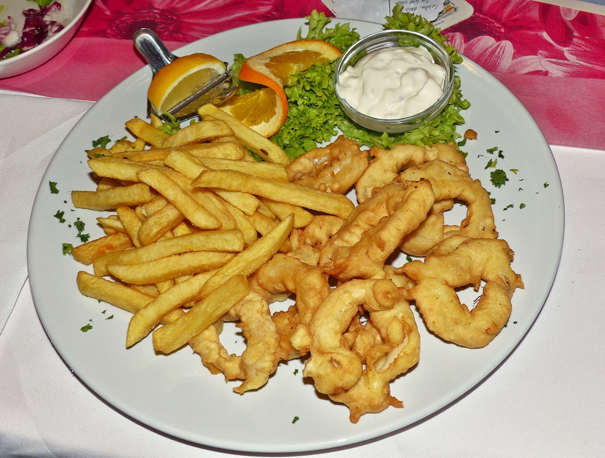 . Hausgemachte Tintenfischringe im Restaurant Waldhaus Schrnke - Einfach nur lecker. 28.02.2015 (Jeanny)