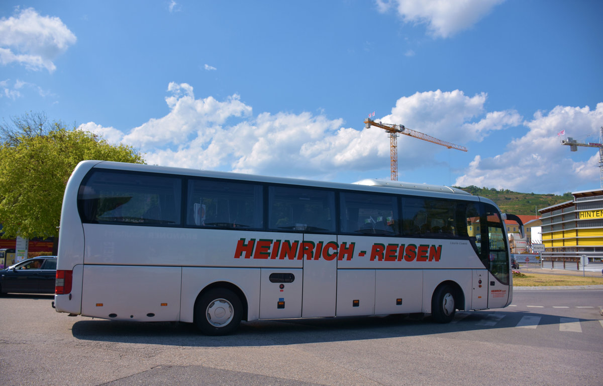 MAN Lion`s Coach von Heinrich Reisen aus der BRD 2017 in Krems.