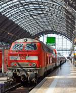   Die 218 429-9 (92 80 1218 429-9 D-DB) der DB Regio steht mit einem Nahverkehrszug am 25.05.2012 im Hbf Frankfurt am Main zur Ausfahrt bereit.