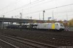185 681-4 Railpool fr PCT - Private Car Train GmbH mit einem VW-Autotransportzug durch Hamburg-Harburg gefahren.