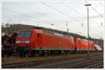 Die 145 004-8 der DB Schenker Rail Deutschland abgestellt am 21.12.2013 in Kreuztal.
