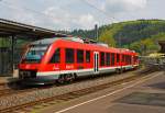 Der Alstom Coradia LINT 41 - 648 207 / 707 der DreiLänderBahn als RB 95 Sieg-Dill-Bahn (Dillenburg-Siegen-Au/Sieg) fährt am 26.04.2014 auf Gleis 106 in den Bahnhof Betzdorf/Sieg ein.