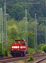 Die WEBA 5 (Westerwaldbahn) eine DH 1004 rangiert am 30.05.2012 in Betzdorf/Sieg.