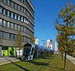 strassenbahn-2/719565/herbstfarben-in-der-stadt-luxemburg-tram Herbstfarben in der Stadt Luxemburg. Tram 115 hat die Haltestelle 'Alphonse Weicker' soeben in Richtung Streplaz verlassen. 18.11.2020 (Hans)