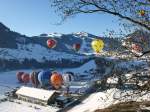 Internationales Heissluftballon Treffen in Chteau d'Oex.