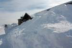 Auch nrdlich der Alpen gibt es mchtige Schneemassen - Hier am 23.03.2013 am Brocken (Harz).