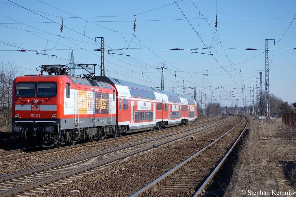 112 139  Otto hat Zugkraft  mit dem IRE25 (IRE 4276) nach Magdeburg in Saarmund. 08.03.2011