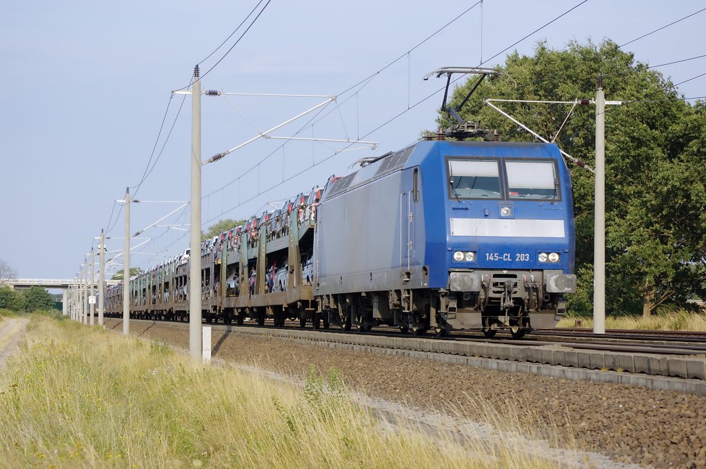 145-CL 203 (145 099-8) momentan f�r Crossrail unterwegs mit dem Fiat Autozug in Richtung Stendal. 04.08.2010