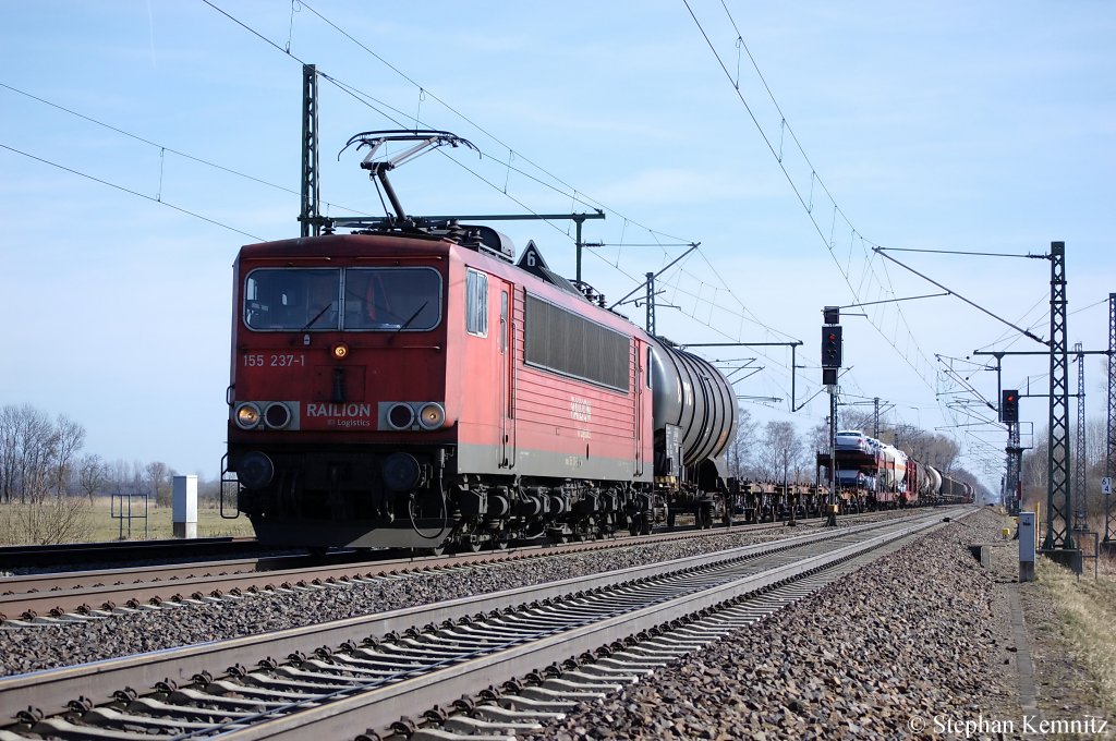 155 237-1 mit gemischten Gterzug in Friesack(Mark) in Richtung Neustadt(Dosse). 23.03.2011