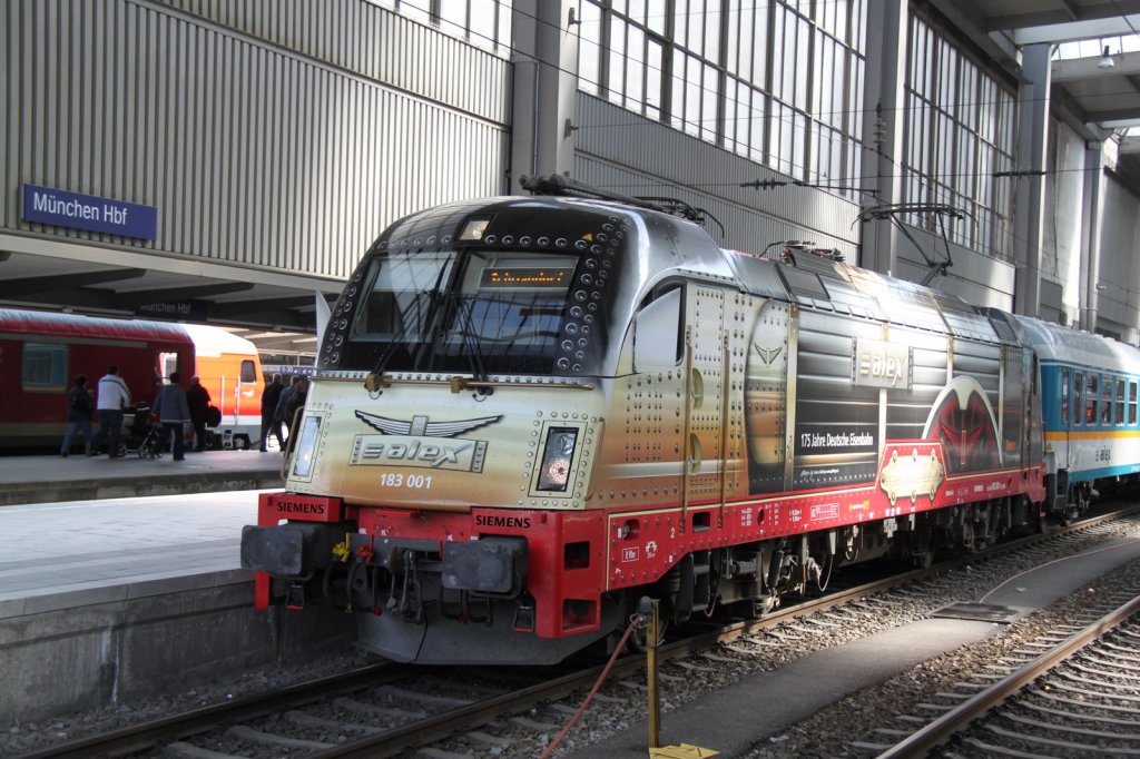 183 001-7 im Hbf Mnchen am 29.03.2012