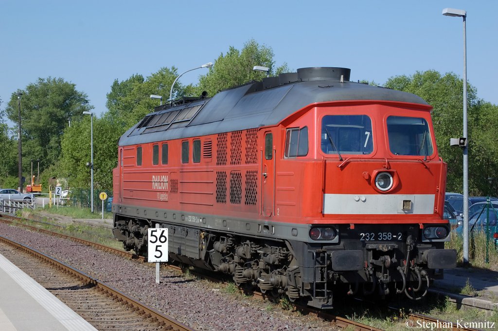 232 358-2 stand am Brandenburger Hbf und fuhr spter nach Brandenburg Altstadt und holte dort einen Gterzug ab. 05.05.2011