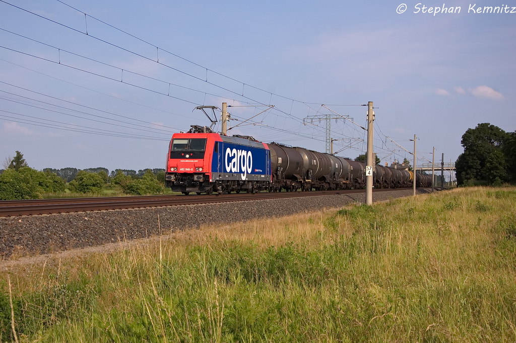 482 046-0 SBB Cargo fr HSL Logistik GmbH mit einem Kesselzug in Vietznitz und fuhr in Richtung Wittenberge weiter. 02.07.2013