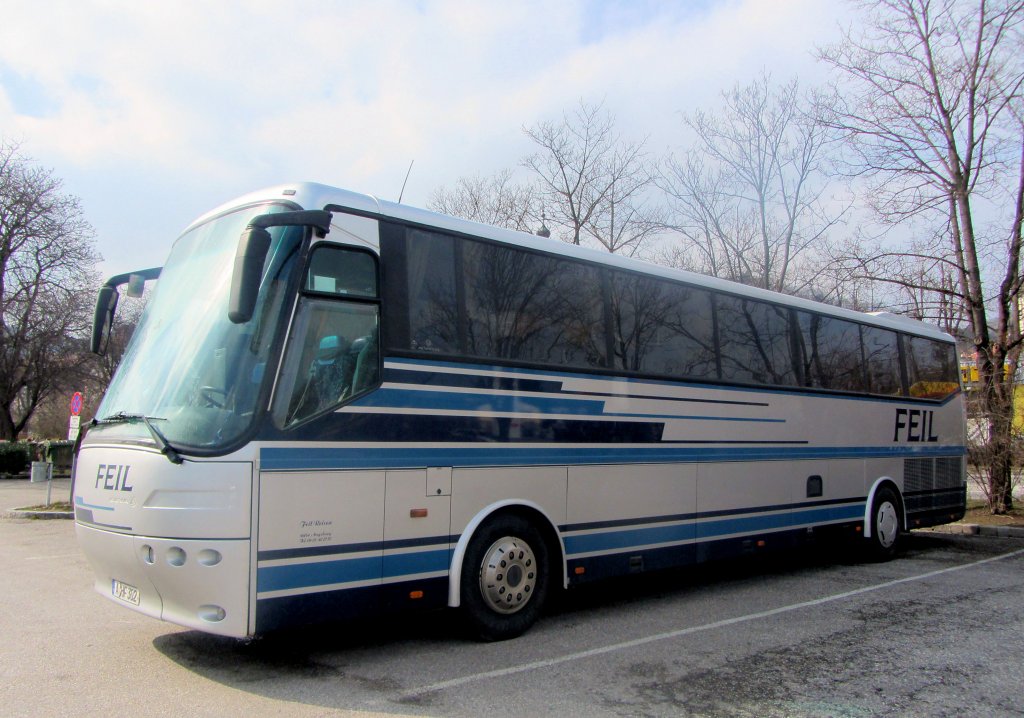 BOVA Reisebus von FEIL Reisen aus Augsburg am 29.Mrz 2013 in Krems an der Donau gewesen.