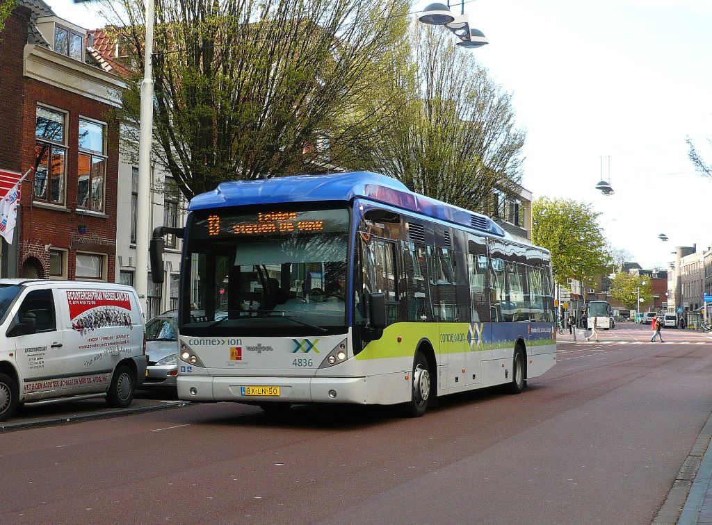 Connexxion 4836 Korevaarstraat Leiden 21-04-2012.