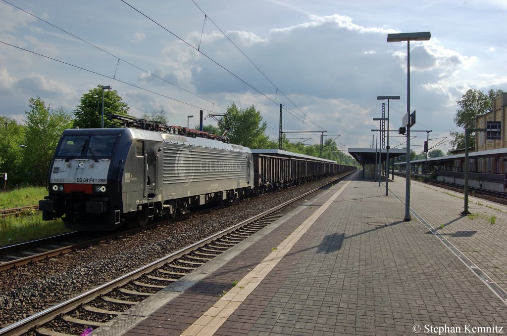 ES 64 F4 - 209 (189 209-0) MRCE im Dienst fr die CTL Logistics S.A., Warszawa mit CTL eignenden Eaos Ganzzug in Brandenburg in Richtung Werder(Havel unterwegs. 13.05.2011 