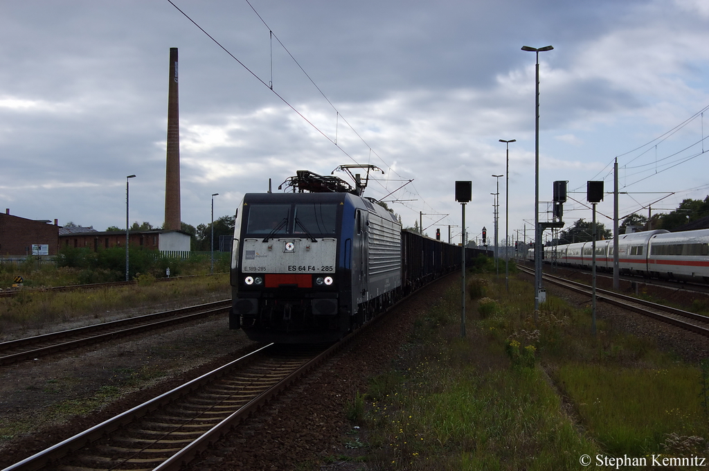 ES 64 F4 - 285 (189 285-0) MRCE f�r CTL Logistics GmbH mit einem CTL eignenden Eaos Ganzzug in Rathenow. 07.10.2011