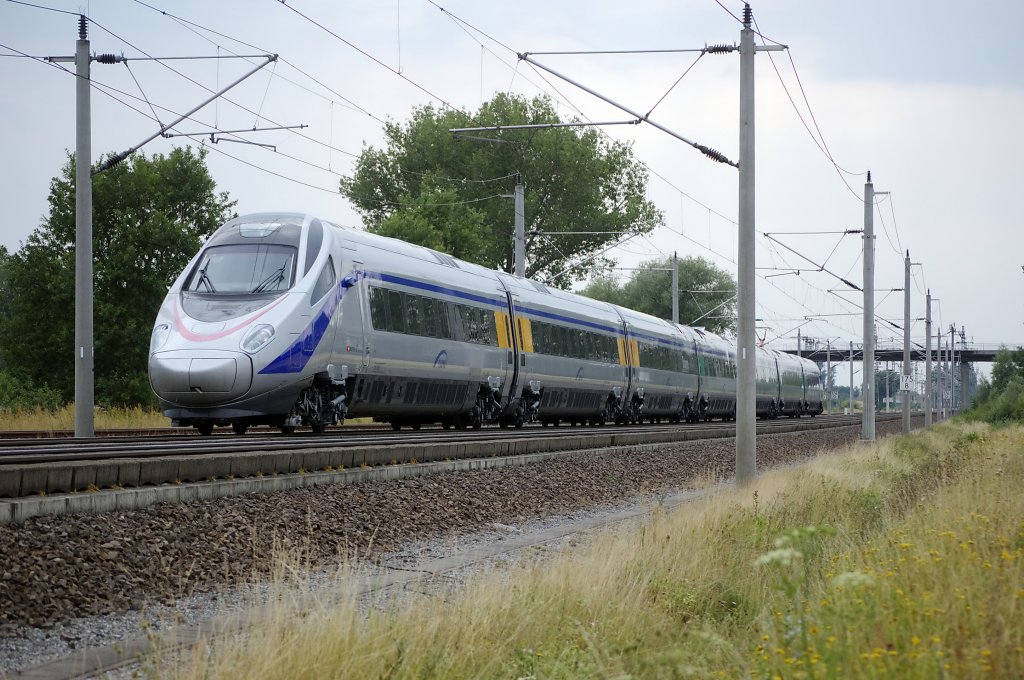 ETR 610 (610 107-0) der SBB zwischen Growudicke und Rathenow in Richtung Wustermark. 05.08.2010