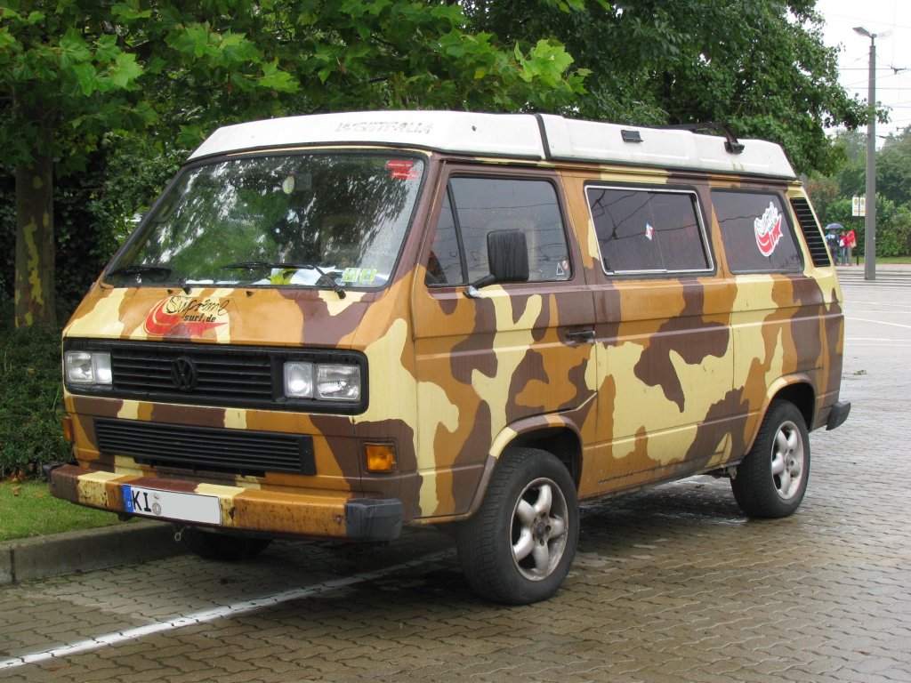 Kleinbus VW T 3 aus der Landeshauptstadt Kiel (KI) anllich 130 Jahre Strba in Rostock [27.08.2011]
