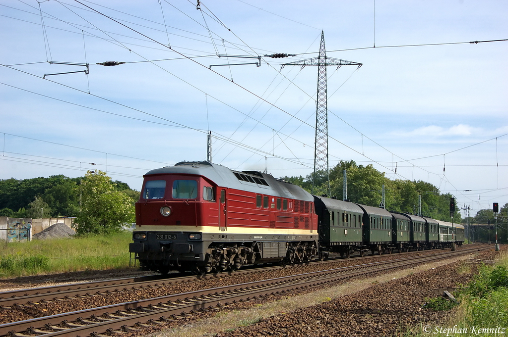 Lok 23 (231 012-8) WFL - Wedler & Franz GbR Lokomotivdienstleistungen mit dem Dampfsonderzug  Potsdam – Historische Schlsserrundfahrt  von Potsdam Hbf nach Berlin Schneweide in Satzkorn. Wegen hchster Waldbrandstufe in Land Brandenburg und defekter 119 158-4, bernahm die Ludmilla den Job. 26.05.2012