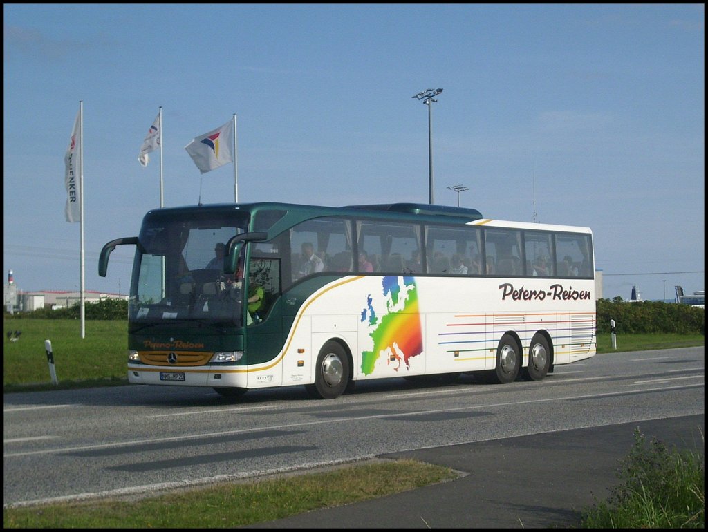 Mercedes Tourismo von Peters-Reisen aus Deutschland in Mukran.