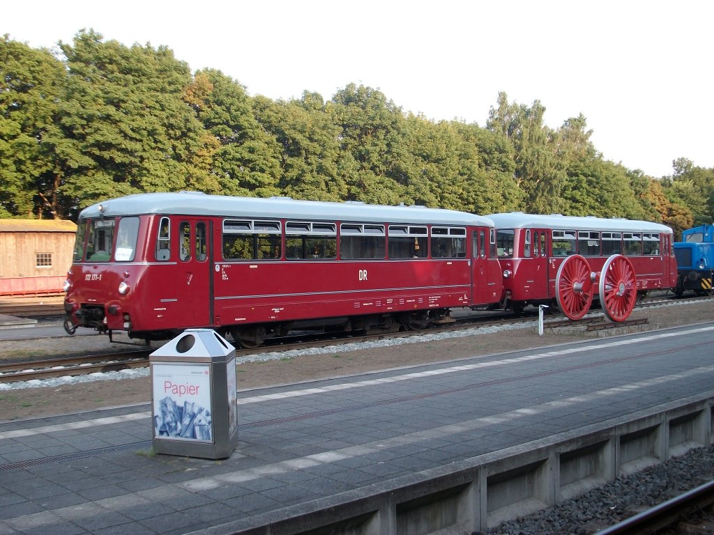 Nach der Ankunft aus Chemnitz am 21.Juli 2010 in Putbus abgestellte Ferkeltaxe.