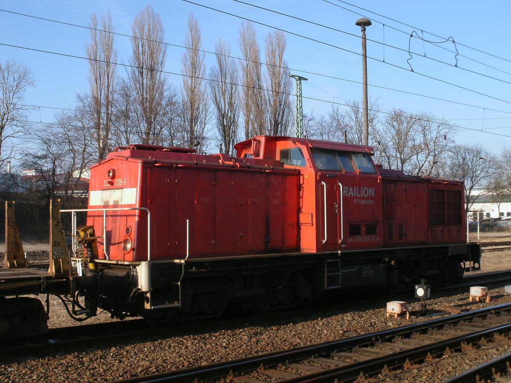 Seddiner 298 328 als Rangierlok am 24.Februar 2011 in Bergen/R�gen.