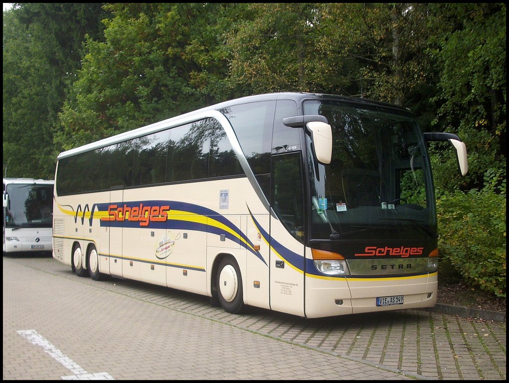 Setra 417 HDH von Schelges aus Deutschland vor der Bastei.