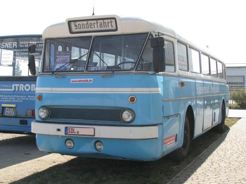 Stadtlinienomnibus Ikarus 66 aus dem Landkreis Stendal (SDL) beim 6. groe TATRA-Treffen Seehausen/Altmark [20.09.2009]
