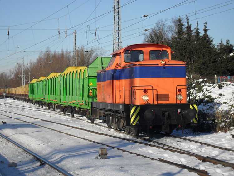 V60 vom Rostocker Frach und Fischereihafen Mal im Winter.Aufgenommen am 17.02.10 in Rostock-Bramow