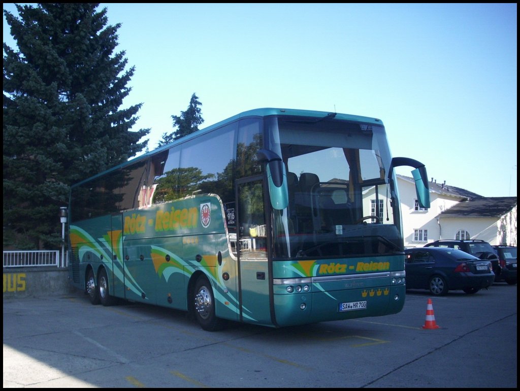 Van Hool T916 von Rtz-Reisen aus Deutschland in Sassnitz.