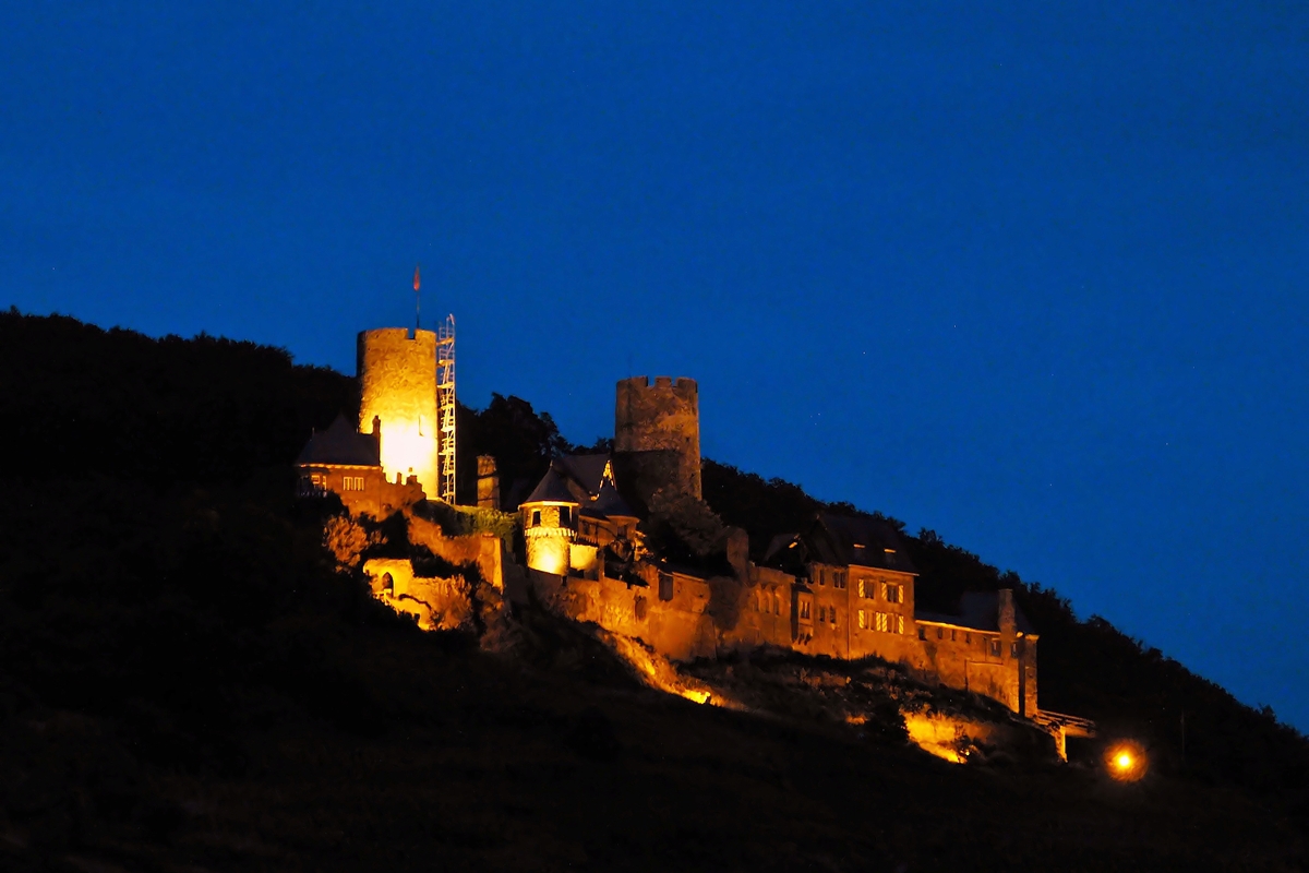 . Die Burg Thurand bei Nacht. 20.06.2014 (Jeanny)