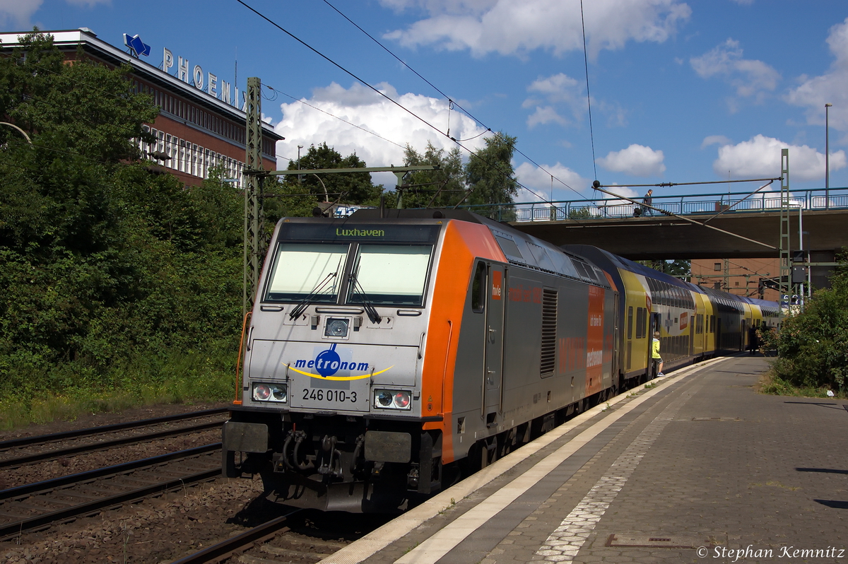 246 010-3 hvle - Havelländische Eisenbahn AG für metronom Eisenbahngesellschaft mbH mit dem metronom (ME 81515) von Hamburg Hbf nach Cuxhaven in Hamburg-Harburg. 12.07.2014