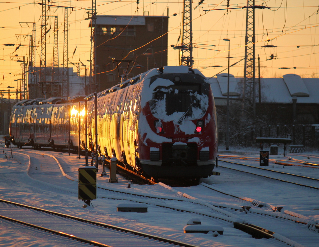 442 340 stand am 29.12.2014 arbeitslos im Rostocker Hbf rum.29.12.2014