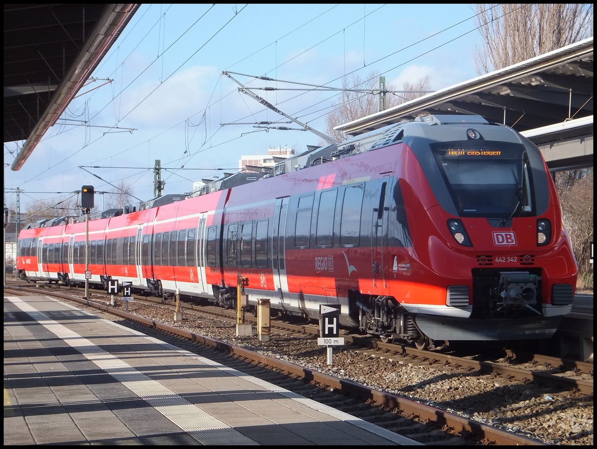 442 342 in Rostock am Hauptbahnhof am 11.02.2014