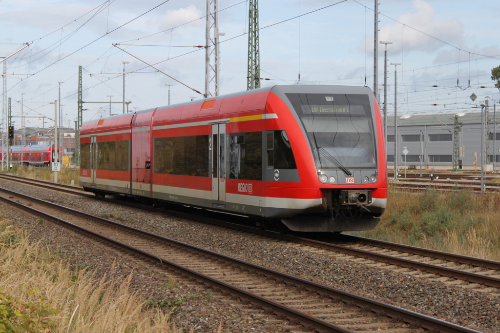 646 001-7 als DB-Dienstfahrt von Berlin-Lichtenberg nach Rostock Hbf bei der Einfahrt im Rostocker Hbf.30.09.2016