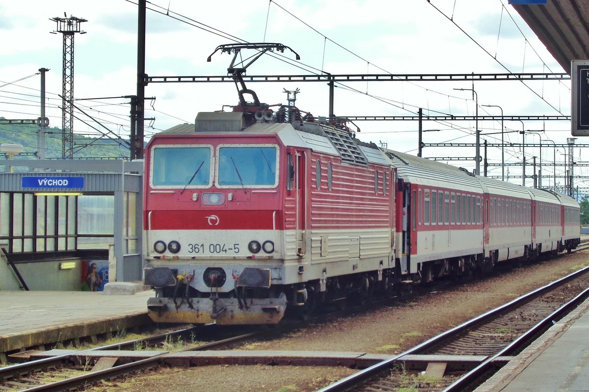 Am 14 Mai 2018 steht 361 004 in Kosice.