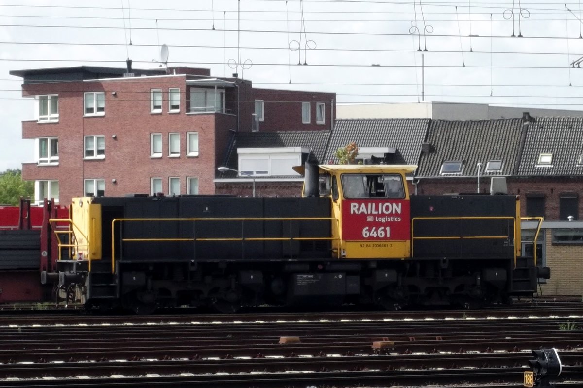 Am 17 Juli 2008 steht 6461 in Venlo.