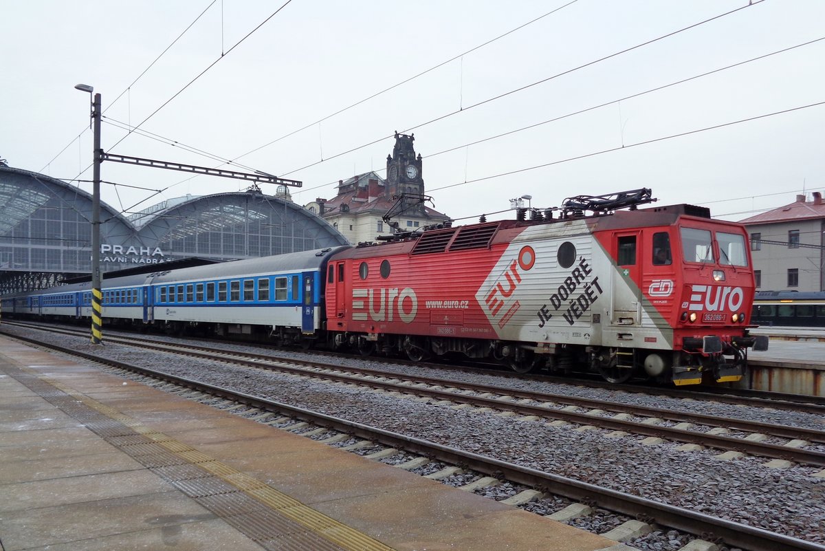 Am 2 Jänner 2017 steht 362 086 in Praha hl.n.