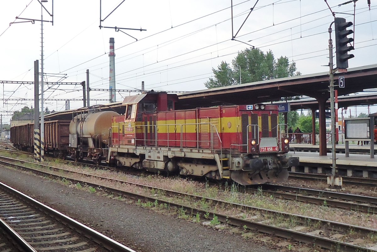 Am 24 Mai 2015 rangiert 731 058 in Kolín.