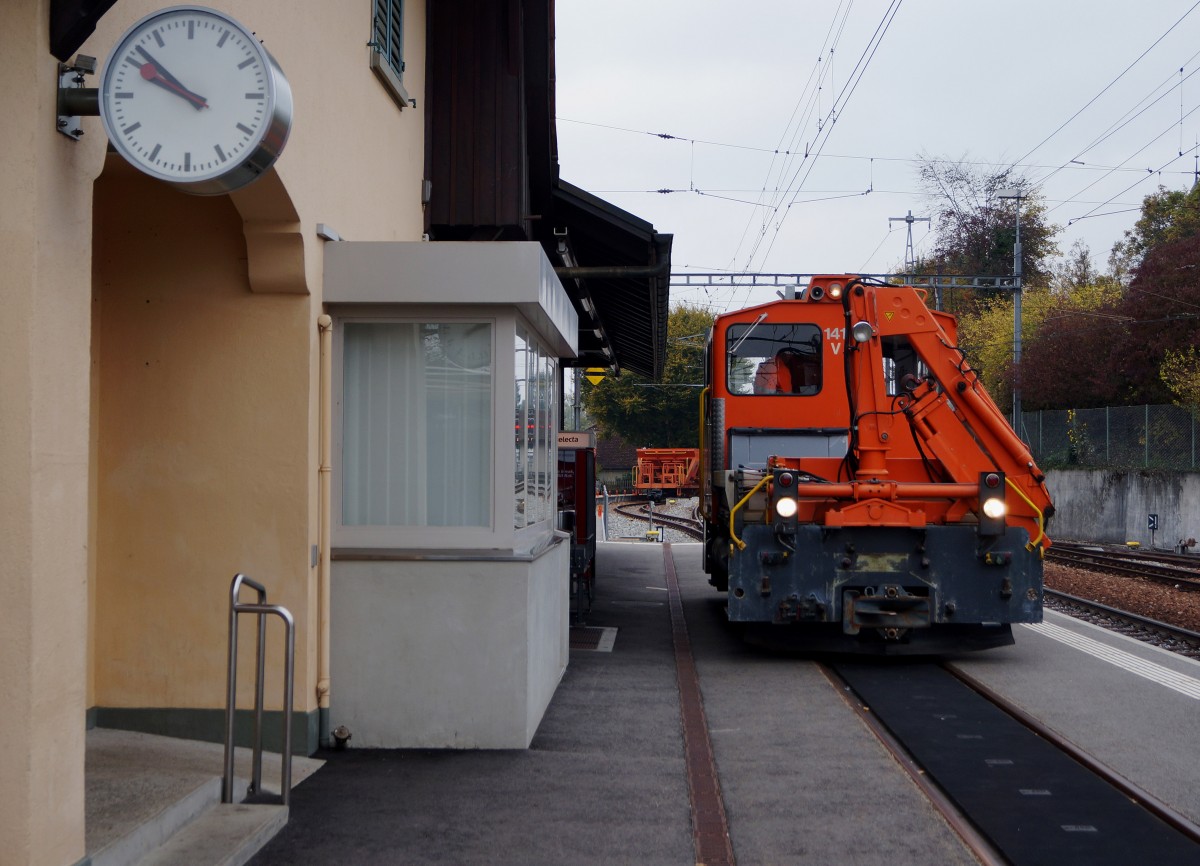 ASm: Tm 2/2 141 in Wiedlisbach am 21. Oktober 2015.
Foto: Walter Ruetsch