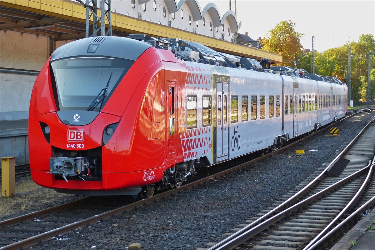 Auf einem Nebengleis in Koblenz steht Triebzug 1440 508 abgestellt. 14.09.2019 (Hans)