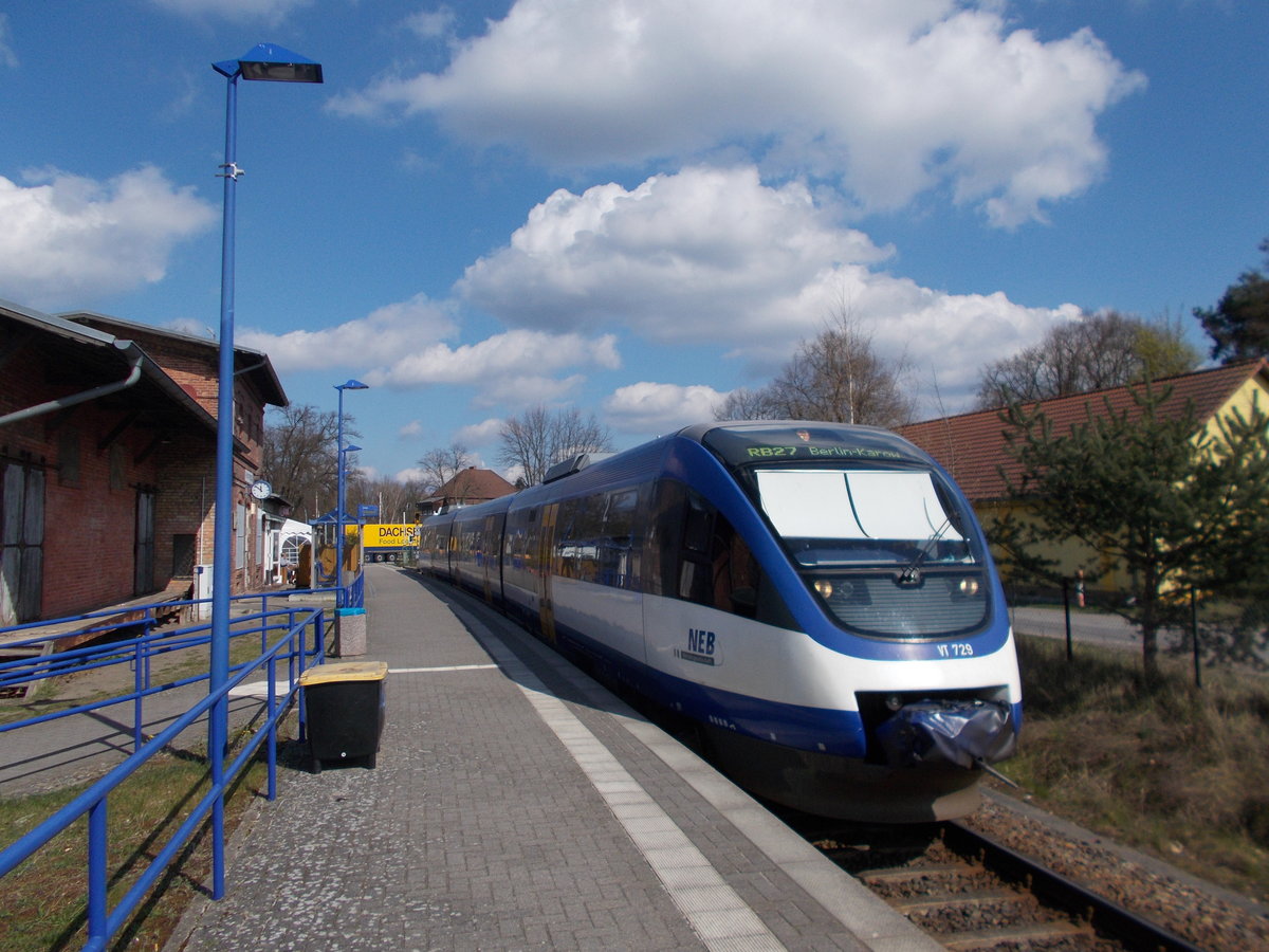 Bereits in Klosterfelde,und nicht in Gro� Sch�nebeck,war f�r den NEB VT729,am 08.April 2016,Endstation.