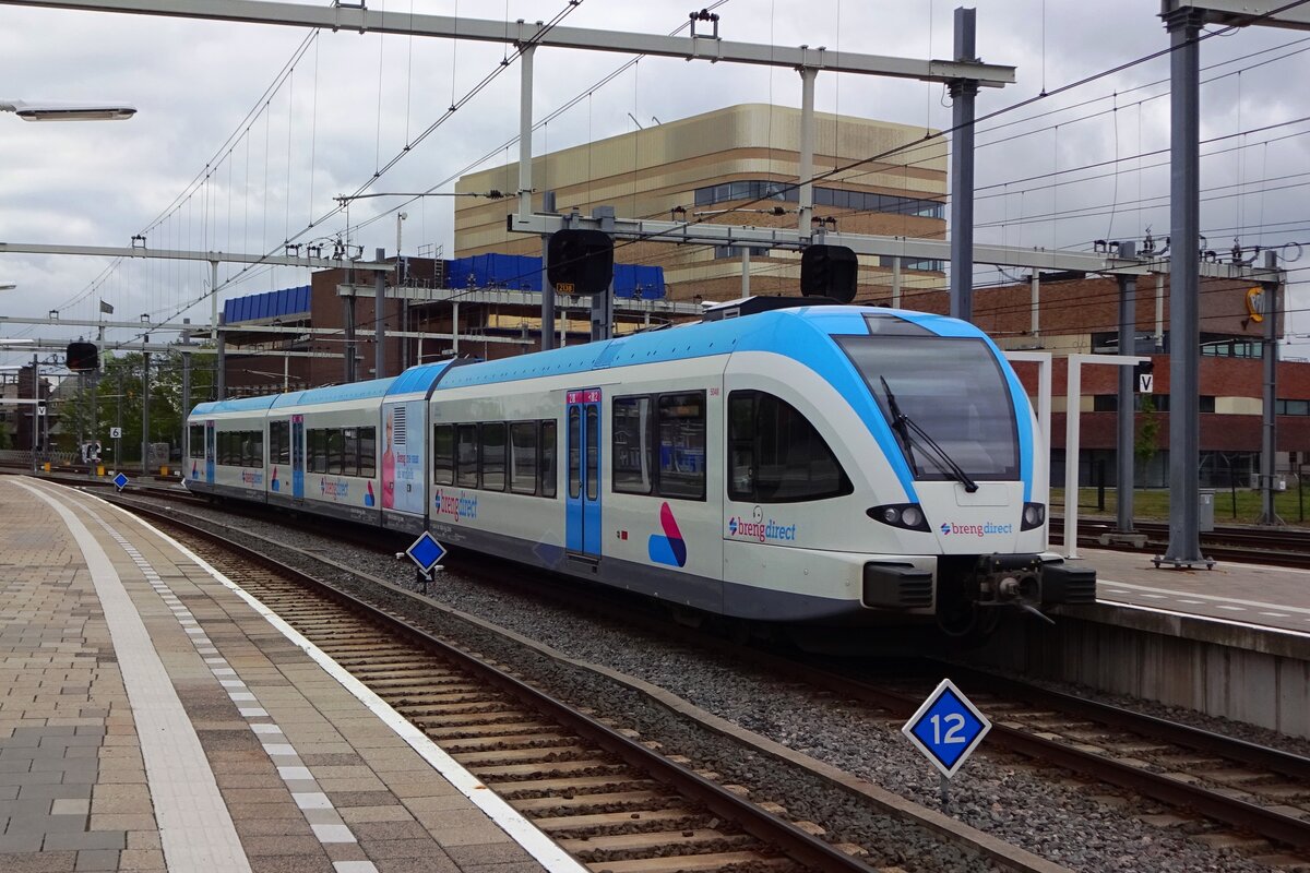 BRENG 5048 verlässt Arnhem am 10 Mai 2019. BRENG ist ein 100% Töchter von Connexxion.