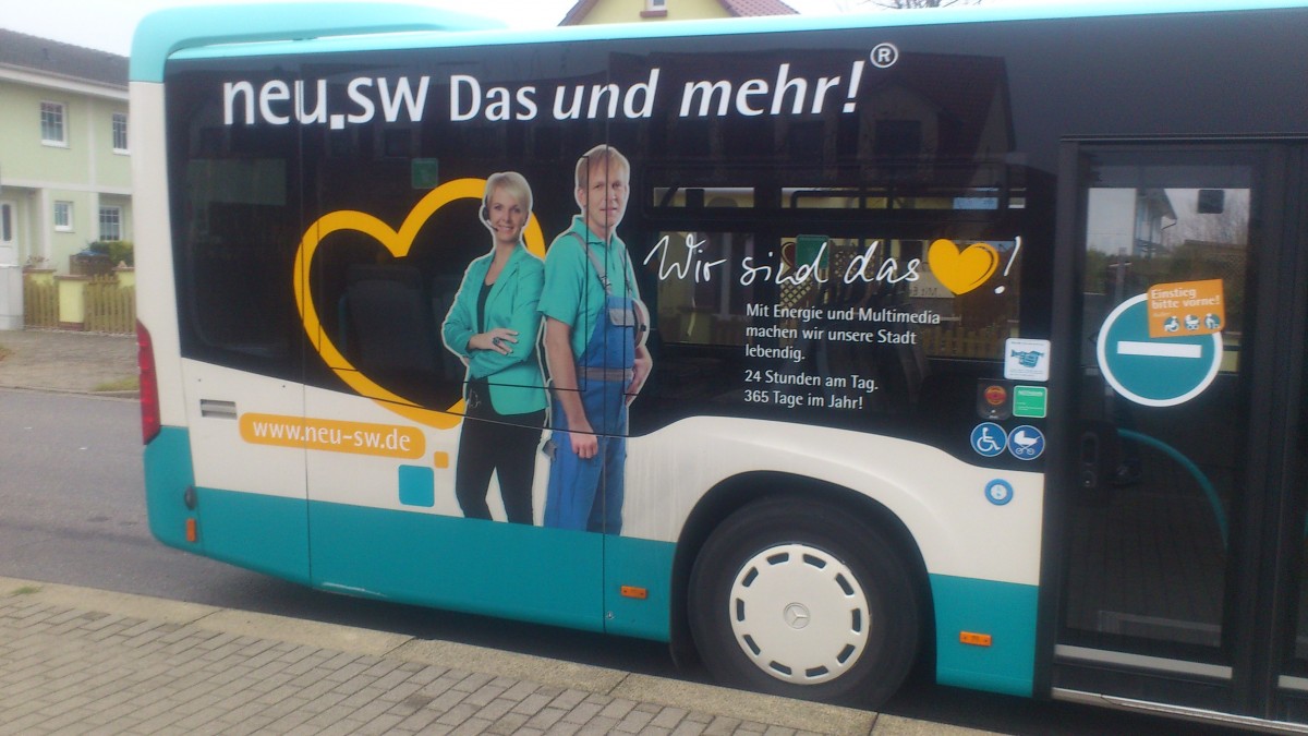 Citaro NB SW 591...und hier nochmal vom nahen die Eigenwerbung der Stadtwerke für ihr Unternehmen was auf die vier neuen citaro's aufgebracht wurde