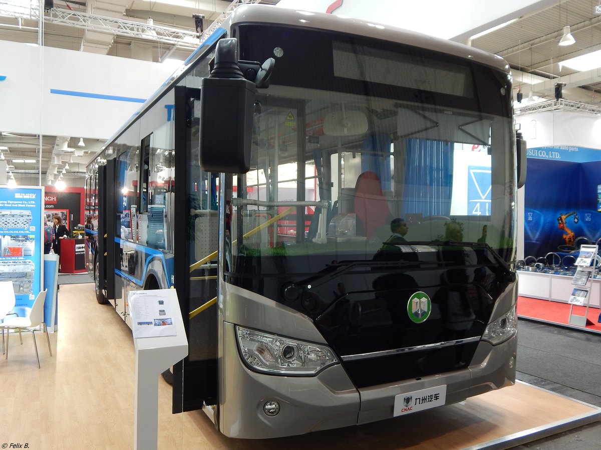 CNAC Vorführwagen in Hannover auf der IAA.