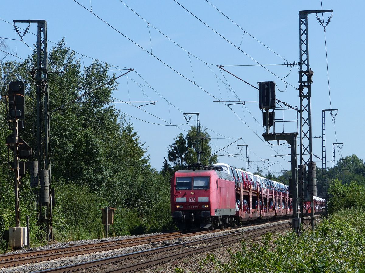 DB Cargo Lok 145 024-6 Devesstra�e, Salzbergen 23-07-2019.

DB Cargo loc 145 024-6 Devesstra�e, Salzbergen 23-07-2019.