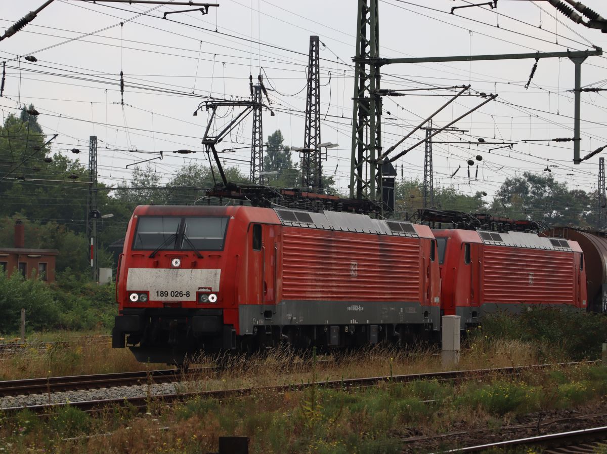 DB Cargo Lokomotive 189 026-8 und 189 086-2 G�terbahnhof Oberhausen West 18-08-2022.

DB Cargo locomotief 189 026-8 en 189 086-2 goederenstation Oberhausen West 18-08-2022.