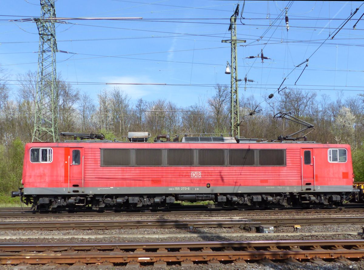 DB Schenker Lok 155 273-6 Rangierbahnhof K�ln Gremberg 31-03-2017.

DB Schenker loc 155 273-6 rangeerstation Keulen Gremberg 31-03-2017.